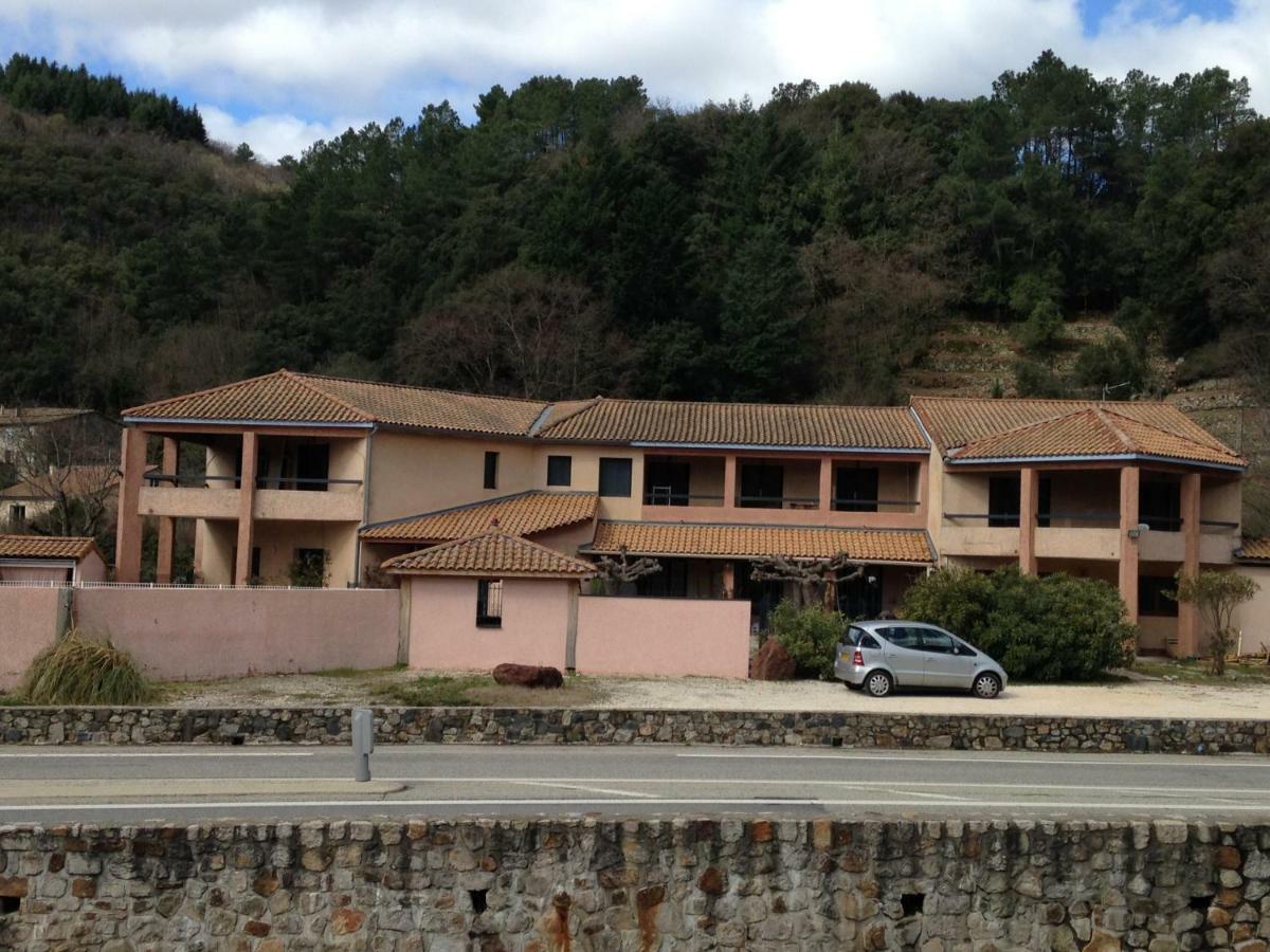 Residence Le Grand Virage Pont-de-Labeaume Bagian luar foto